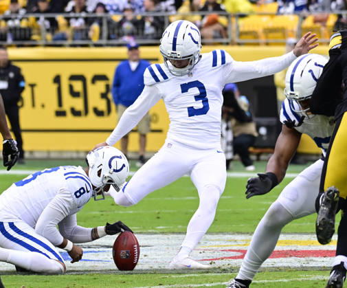 Indianapolis Colts kicker Spencer Shrader (3) kicks a 56 yard field goal in the first quarter against the Pittsburgh Steelers at Acrisure Stadium on Sunday, October 11, 2026 in Pittsburgh.  PIT2026101104 ARCHIExCARPENTER