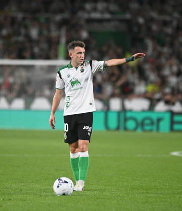 ESP: LaLiga EA Sports Racing Santander v Valencia CF Inigo Vicente of Racing de Santander during LaLiga EA Sports between Racing Santander v Valencia CF played at Campos de de El Sardinero Stadium in Cantabria on October 11, 2026 in Spain Spain Futbol Copyright: xAgenciaxLOFx