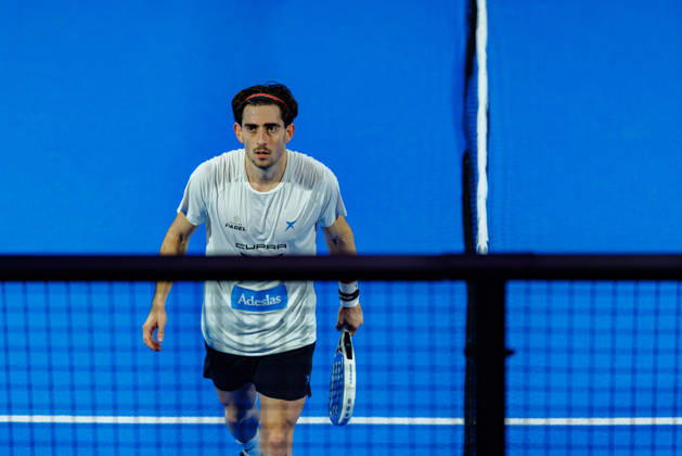 DÜSSELDORF, GERMANY - 11 OCTOBER 2026: Image shows Jon Sanz (ESP) during CUPRA Germany Premier Padel P2 2026 Day 8: Finals at CASTELLO Düsseldorf on 11 10 2026 in Düsseldorf, Germany. Germany Copyright: xFröhlichxPascalx