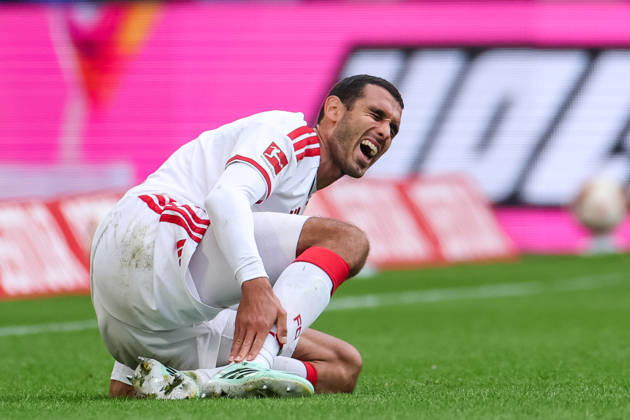 COLOGNE, GERMANY - OCTOBER 11: Ellyes Skhiri of 1. FC Koln reacts after being fouled during the Bundesliga 2026 27 match between 1. FC Koln and Borussia Monchengladbach at RheinEnergieStadion on October 11, 2026 in Cologne, Germany.  Copyright: xRenexNijhuis MBxMediax
