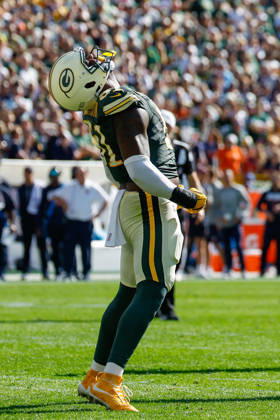 Oct 11, 2026; Green Bay, WI, USA; Green Bay Packers defensive end Dani Dennis-Sutton (51) celebrates during NFL, American Football Herren, USA game action against the Chicago Bears at Lambeau Field. Mandatory Credit: -Cal Media Green Bay USA - ZUMAc04_ 20261011_zma_c04_272 Copyright: xDarrenxLeex