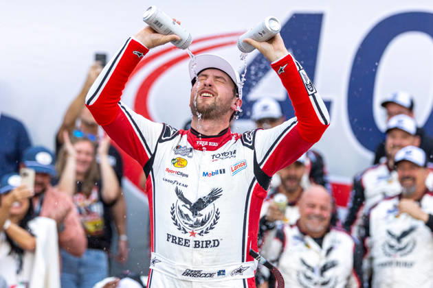 October 11, 2026, Concord, North Carolina, USA: CHASE BRISCOE (19) celebrates his Bank of America 400 win in victory at Charlotte Motor Speedway. NASCAR, Motorsport, USA 2026: Bank Of America 400: BRISCOE Wins  - ZUMAj177 20261011_zsp_j177_003 Copyright: xJasonxJacksonx