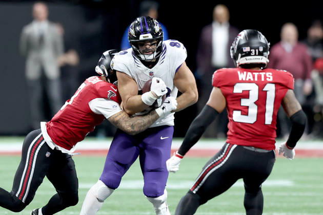 ATLANTA, GA - OCTOBER 11: Mark Andrews (89) of the Baltimore Ravens with a first down reception in overtime during the Sunday evening NFL, American Football Herren, USA game between the Atlanta Falcons and the Baltimore Ravens on October 11, 2026 at the Mercedes-Benz Stadium in Atlanta, Georgia. (Photo by David J. Griffin Icon Sportswire) NFL: OCT 11 Ravens at Falcons EDITORIAL USE ONLY Icon9532610111137
