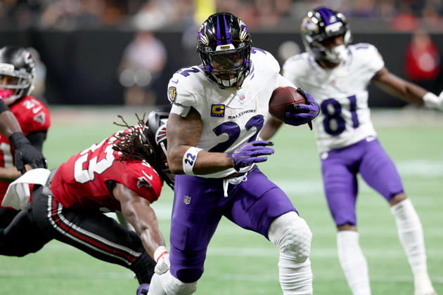 ATLANTA, GA - OCTOBER 11: Billy Bowman, Jr. (33) of the Atlanta Falcons misses a tackle on Derrick Henry (22) of the Baltimore Ravens as he runs in for a touchdown during the Sunday evening NFL, American Football Herren, USA game between the Atlanta Falcons and the Baltimore Ravens on October 11, 2026 at the Mercedes-Benz Stadium in Atlanta, Georgia. (Photo by David J. Griffin Icon Sportswire) NFL: OCT 11 Ravens at Falcons EDITORIAL USE ONLY Icon9532610110759