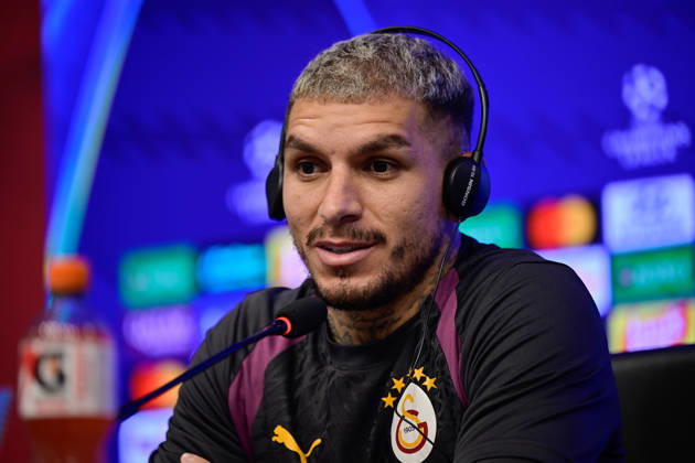 Ahead of Galatasaray v Barcelona - UEFA Champions League ISTANBUL, TURKIYE - OCTOBER 12: Galatasaray player Lucas Torreira answers journalists questions during a press conference, PK, Pressekonferenz at the Kemerburgaz Metin Oktay Training Facility ahead of the UEFA Champions League second week match between Galatasaray and Barcelona, in Istanbul, Turkiye, on October 12, 2026. Cem Tekkesinoglu Anadolu Istanbul Turkey. Editorial use only. Please get in touch for any other usage. Copyright: x2026xAnadoluxCemxTekkesinoglux