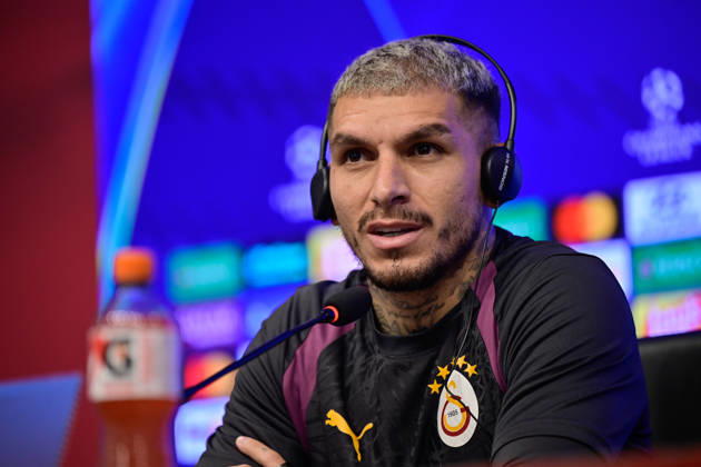 Ahead of Galatasaray v Barcelona - UEFA Champions League ISTANBUL, TURKIYE - OCTOBER 12: Galatasaray player Lucas Torreira answers journalists questions during a press conference, PK, Pressekonferenz at the Kemerburgaz Metin Oktay Training Facility ahead of the UEFA Champions League second week match between Galatasaray and Barcelona, in Istanbul, Turkiye, on October 12, 2026. Cem Tekkesinoglu Anadolu Istanbul Turkey. Editorial use only. Please get in touch for any other usage. Copyright: x2026xAnadoluxCemxTekkesinoglux
