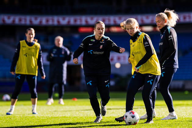 261012 Justine Kielland of the Norwegian women™s national football team during a training session on October 12, 2026 in Oslo. Photo: Marius Simensen BILDBYRAN Cop 238 bbeng dam fifa women s world cup qualifier football fotball fotboll norge norway practice soccer training trening träning Copyright: MARIUSxSIMENSEN BB261012BB272