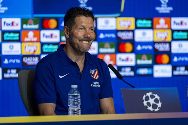 Atletico de Madrid Training Session And press conference, PK, Pressekonferenz - UEFA Champions League 2026 27 League Phase MD2 MADRID, SPAIN - OCTOBER 12: Diego Pablo Simeone, Head Coach of Atletico de Madrid, speaks during the press conference on day ahead of the UEFA Champions League 2026 27 League Phase MD2 against Manchester United, ManU at Estadio Riyadh Air Metropolitano on October 12, 2026 in Madrid, Spain. Madrid Estadio Riyadh Air Metropolitano Madrid Spain Copyright: xAlbertoxGardinx AGardin_20261012_Atl_Mad_Press_00065