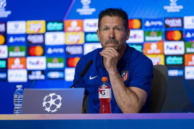 Atletico de Madrid Training Session And press conference, PK, Pressekonferenz - UEFA Champions League 2026 27 League Phase MD2 MADRID, SPAIN - OCTOBER 12: Diego Pablo Simeone, Head Coach of Atletico de Madrid, speaks during the press conference on day ahead of the UEFA Champions League 2026 27 League Phase MD2 against Manchester United, ManU at Estadio Riyadh Air Metropolitano on October 12, 2026 in Madrid, Spain. Madrid Estadio Riyadh Air Metropolitano Madrid Spain Copyright: xAlbertoxGardinx AGardin_20261012_Atl_Mad_Press_00071