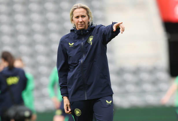 Republic of Ireland WNT Squad Training, SuperValu Pairc UiChaoimh, Cork 12 10 2026 Ireland head coach Carla Ward Carla Ward 12 10 2026  Copyright: xx RDR_1154
