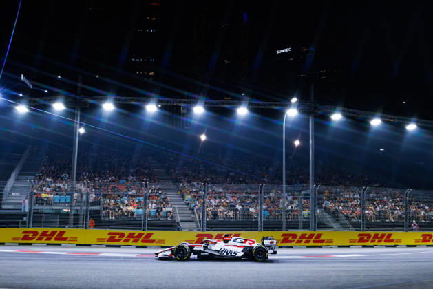 October 11, 2026, Singapore, Singapore: Esteban Ocon of France drives the (31) TGR Haas F1 Team VF-26 during the F1 Grand Prix of Singapore at the Marina Bay Street Circuit. Singapore Singapore - ZUMAs197 20261011_aaa_s197_858 Copyright: xGeorgexHitchensx