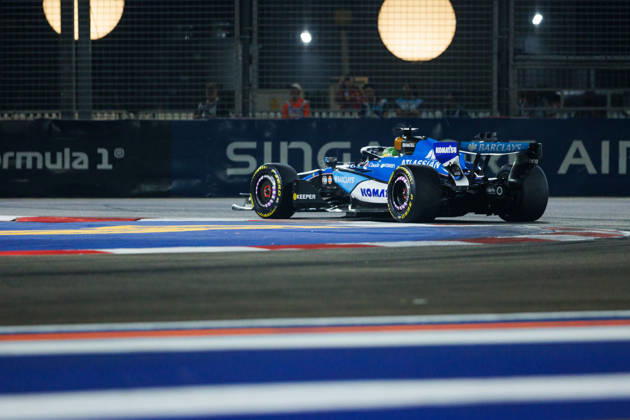 October 11, 2026, Singapore, Singapore: Alexander Albon of Thailand drives the (23) Atlassian Williams F1 Team FW48 during the F1 Grand Prix of Singapore at the Marina Bay Street Circuit. Formula 1, Singapore Grand Prix 2026 Race - 11 Oct 2026 - ZUMAs197 20261011_aaa_s197_855 Copyright: xGeorgexHitchensx
