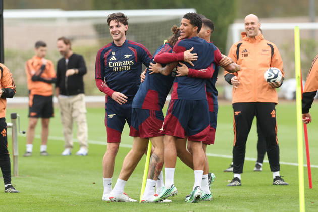 Arsenal Training & Media Conference, Champions League Declan Rice of Arsenal huddles with his teammates during the Arsenal training session at the Arsenal FC Training Centre, ahead of UEFA Champions League Matchday 2 v Lille, London Colney, England on 12 October 2026 Credit: Tiego Grenho Every Second Media Editorial use only. All images are copyright Every Second Media Limited. No images may be reproduced without prior permission. Copyright: xIMAGO EveryxSecondxMediax ESM-2214-0069 TiegoxGrenhox xEveryxSecondxMediax