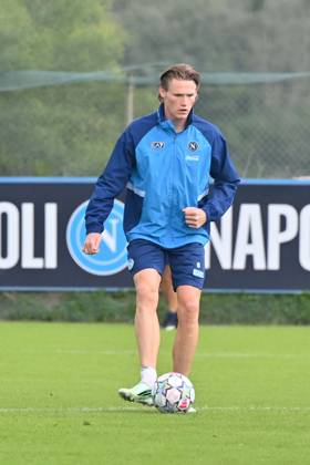 Foto IPP Felice De Martino Castel Volturno (Ce) 12 10 2026 Allenamento Napoli pre gara Champions League con il Villareal Nella foto: Scott McTominay Italy Photo Press World Copyright Castel Volturno italy ITALY  Copyright: xR4924_italyphotopressx