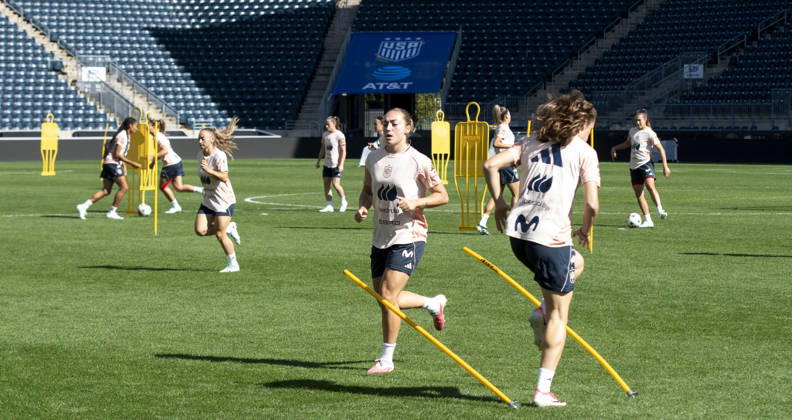 October 12, 2026, Chester, Pennsylvania, United States: SpainÃ¢â‚¬â ¢s national team, Nationalteam ¢â‚¬â ¢s players in action during training before SpainÃ¢â‚¬â ¢s match against the US WomenÃ¢â‚¬â ¢s national team at Subaru Park in Chester PA Chester United States - ZUMArf1_ 20261012_zaf_rf1_025 Copyright: xRickyxFitchettx