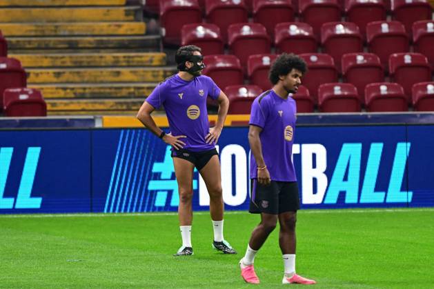 Barcelona complete preparations for Champions League clash with Galatasaray in Istanbul ISTANBUL, TURKIYE - OCTOBER 12: Barcelona players take part in a training session at RAMS Park as they complete preparations for their UEFA Champions League Week 2 match against Galatasaray, on October 12, 2026 in Istanbul, Turkiye. The session was led by head coach Hansi Flick, with the opening 15 minutes made available to members of the media ahead of the match. Cem Tekkesinoglu Anadolu Istanbul Turkey. Editorial use only. Please get in touch for any other usage.  Copyright: x2026xAnadoluxCemxTekkesinoglux