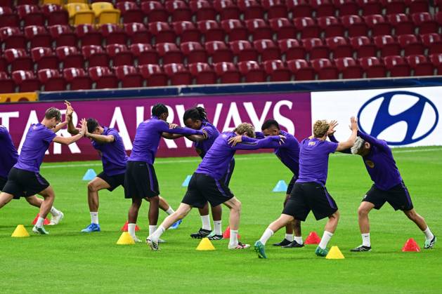 Barcelona complete preparations for Champions League clash with Galatasaray in Istanbul ISTANBUL, TURKIYE - OCTOBER 12: Barcelona players take part in a training session at RAMS Park as they complete preparations for their UEFA Champions League Week 2 match against Galatasaray, on October 12, 2026 in Istanbul, Turkiye. The session was led by head coach Hansi Flick, with the opening 15 minutes made available to members of the media ahead of the match. Cem Tekkesinoglu Anadolu Istanbul Turkey. Editorial use only. Please get in touch for any other usage.  Copyright: x2026xAnadoluxCemxTekkesinoglux