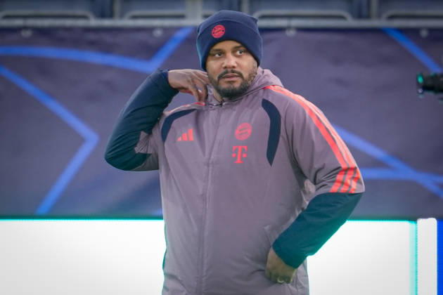 Soccer, Champions League 2026–2027, Viking vs. Bayern Munich, Oslo, October 12, 2026. Bayern Munich coach Vincent Kompany trains at Lyse Arena in Stavanger, the day before the Champions League match between Viking and Bayern Munich. Photo: Lise Aserud, NTB, Stavanger, Norway. EDITORIAL USE ONLY. RESTRICTED USE FOR BETTING COMPANIES. Copyright: xLisexAserudx xNTBx