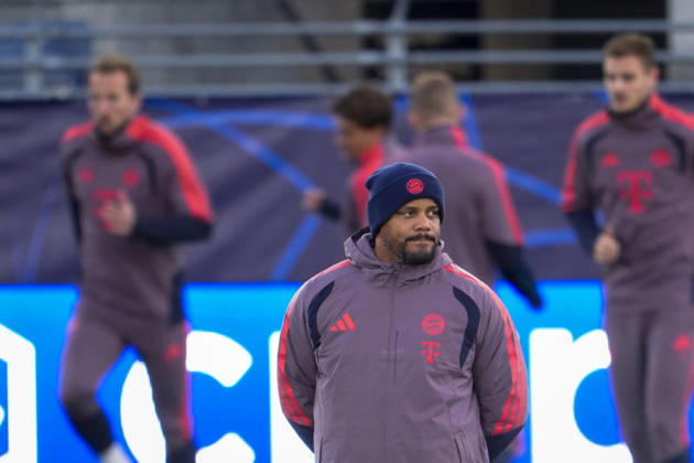 Soccer, Champions League 2026–2027, Viking vs. Bayern Munich, Oslo, October 12, 2026. Bayern Munich coach Vincent Kompany coaches at Lyse Arena in Stavanger, on the day of the Champions League match between Viking and Bayern Munich. Photo: Lise Aserud, NTB, Stavanger, Norway. EDITORIAL USE ONLY. RESTRICTED USE FOR BETTING COMPANIES. Copyright: xLisexAserudx xNTBx