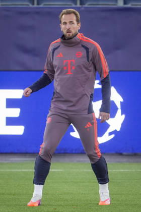 Soccer, Champions League 2026–2027, Viking vs. Bayern Munich, Oslo, October 12, 2026: Bayern Munich’s Harry Kane trains at Lyse Arena in Stavanger, the day of the Champions League match between Viking and Bayern Munich. Photo: Lise Aserud, NTB, Stavanger, Norway. EDITORIAL USE ONLY. RESTRICTED USE FOR BETTING COMPANIES. Copyright: xLisexAserudx xNTBx