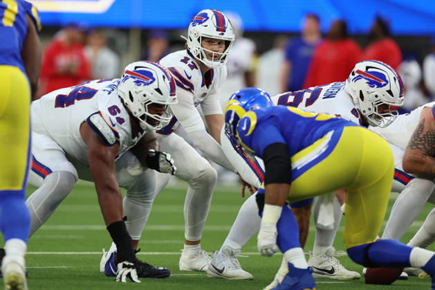 INGLEWOOD, CA - OCTOBER 12: Josh Allen 17 of the Buffalo Bills prepares for the snap during an NFL, American Football Herren, USA game between the Buffalo Bills and the Los Angeles Rams on October 12, 2026, at SoFi Stadium in Inglewood, California. (Photo by Greg Fiore Icon Sportswire) NFL: OCT 12 Bills at Rams EDITORIAL USE ONLY Icon2610121101