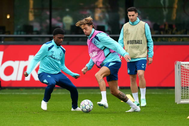 Training Champions League Feyenoord Rotterdam 2026 2027 Rotterdam - Jerayno Schaken of Feyenoord Rotterdam duels for the ball with Luciano Valente of Feyenoord Rotterdam during a training before the Champions League match against Como 1907. The training is set at Trainingscomplex 1908 on 13 October 2026 in Rotterdam, Netherlands. (Hero Images Yannick Verhoeven) Copyright: xYannickxVerhoevenx