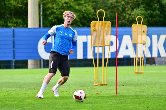 13.10.2026, Fußball, Herren, 2.BL (Bundesliga), Saison 2026 2027, Holstein Kiel Training, KSV Lasse Rosenboom im Aufbautraining Kiel, nähe Holstein-Stadion Projensdorf, Trainingszentrum, N Schleswig-Holstein Deutschland