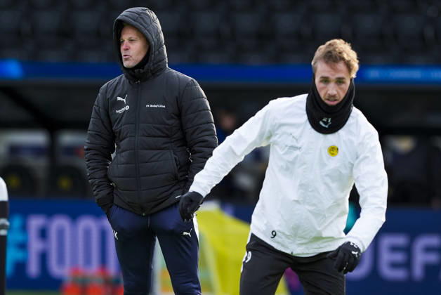 Champions League Bodo Glimt Borussia Dortmund Bodo 20261013 Coach Kjetil Knutsen and Andreas Helmersen at Bodo Glimt’s training session at Aspmyra Stadium, the day of the Champions League match between Bodo Glimt and Borussia Dortmund. Photo: Terje Pedersen, NTB, Bodo, Norway. EDITORIAL USE ONLY. RESTRICTED USE FOR BETTING COMPANIES  Copyright: xTerjexPedersenx xNTBx