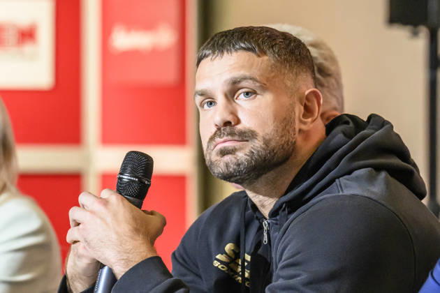 im Bild v.l.: Roman Fress – WBO-Inter-Continential-Champion, GER, Magdeburg, SES, Erste Pressekonferenz vor der SES-Box-Gala am Samstag, 14. November 2026, Messe Magdeburg, 13.10.2026, Copyright: HMBxMedia UwexKoch