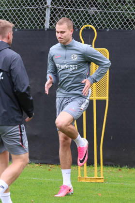 13.10.2026, xrekx, Fussball 1.Bundesliga , SV Elversberg - Training v.l. Luis Seifert (SV 07 Elversberg) St. Ingbert