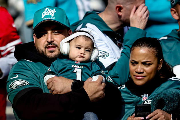 Jacksonville Jaguars v Philadelphia Eagles, International Series Young Eagles fan before the International Series match between Jacksonville Jaguars and Philadelphia Eagles at Tottenham Hotspur Stadium, London, UK on 11 October 2026. London Tottenham Hotspur Stadium London UK Editorial use only , Copyright: xManjitxNarotrax PSI-24992-0152