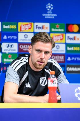 SOCCER - UEFA CL, LASK vs Liverpool LINZ,AUSTRIA,13.OCT.26 - SOCCER - UEFA Champions League, Linzer ASK vs Liverpool FC, preview, press conference, PK, Pressekonferenz LASK. Image shows Kasper Joergensen (LASK).  GEPAxpictures xChristianxMoser