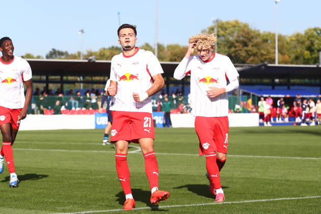 RB Leipzig U19 - PSV Eindhoven U19 UEFA Youth League Leipzig, 13.10.2026, Trainingszentrum am Cottaweg, Fußball, Saison 2026 2027, U19 Junioren, UEFA Youth League, 2. Spieltag , RB Leipzig U19 - PSV Eindhoven U19 , Im Bild: Tor für RB Leipzig, Torjubel nach dem 1:0, Torschütze Din Klapija (21, RB) , Nur für journalistische Zwecke! For editorial use only! , UEFA regulations prohibit any use of photographs as image sequences and or quasi-video. ,