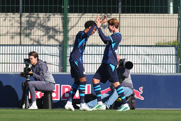 RB Leipzig U19 - PSV Eindhoven U19 UEFA Youth League Leipzig, 13.10.2026, Trainingszentrum am Cottaweg, Fußball, Saison 2026 2027, U19 Junioren, UEFA Youth League, 2. Spieltag , RB Leipzig U19 - PSV Eindhoven U19 , Im Bild: Tor für Eindoven, Torjubel nach dem 1:1, Torscütze Austyn Jones (9 , Eindhoven) , Nur für journalistische Zwecke! For editorial use only! , UEFA regulations prohibit any use of photographs as image sequences and or quasi-video. ,