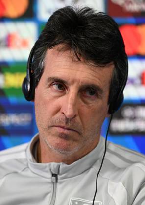 Aston Villa v Fenerbahce - UEFA Champions League TAMWORTH, UNITED KINGDOM - OCTOBER 13: Head coach of Aston Villa Unai Emery holds a press conference, PK, Pressekonferenz ahead of the UEFA Champions League second matchday against Fenerbahce at the Bodymoor Heath Training Ground, in Tamworth, United Kingdom on October 13, 2026. Rasid Necati Aslim Anadolu Tamworth United Kingdom. Editorial use only. Please get in touch for any other usage.  Copyright: x2026xAnadoluxRasidxNecatixAslimx