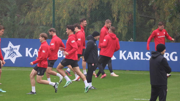 13.10.2026, xrekx, Fussball 2.Bundesliga, 1.FC Kaiserslautern - Training v.l. Torsten Lieberknecht Trainer (1.FC Kaiserslautern) Kaiserslautern