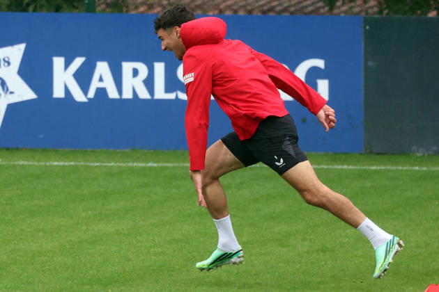 13.10.2026, xrekx, Fussball 2.Bundesliga, 1.FC Kaiserslautern - Training v.l. Ivan Prtajin (1.FC Kaiserslautern) Kaiserslautern