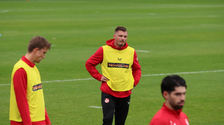 13.10.2026, xrekx, Fussball 2.Bundesliga, 1.FC Kaiserslautern - Training v.l. Marlon Ritter (1.FC Kaiserslautern) Kaiserslautern