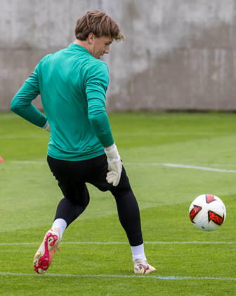 13.10.2026 - Fussball - 2. Bundesliga - Saison 2026 2027 - SpVgg Greuther Fürth Fuerth ( Kleeblatt ) - Training - - xwoxzix - Liam Wein ( U17, U 17 SpVgg )