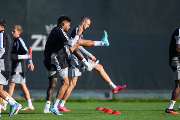 SOCCER - UEFA CL, LASK vs Liverpool LINZ,AUSTRIA,13.OCT.26 - SOCCER - UEFA Champions League, Linzer ASK vs Liverpool FC, preview, training LASK. Image shows Andres Andrade (LASK).  GEPAxpictures xChristianxMoser