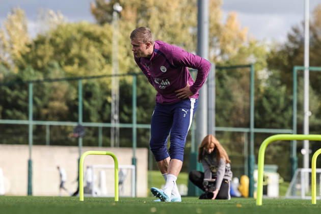 UEFA Champions League press conference, PK, Pressekonferenz and open training Matchday 2 of 8 Manchester City v Paris Saint-Germain Erling Haaland of Manchester City in the training session during the UEFA Champions League press conference and open training Matchday 2 of 8 Manchester City vs Paris Saint-Germain at City Football Academy, Manchester, United Kingdom on 13 October 2026 (Photo by Mark Cosgrove News Images) Manchester City Football Academy Greater Manchester United, ManU Kingdom Copyright: xMarkxCosgrove NewsxImagesx