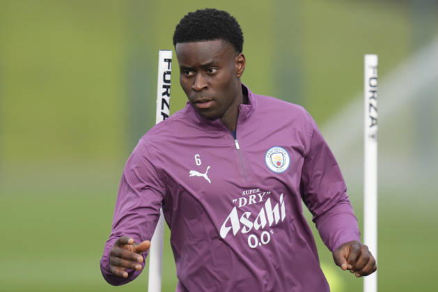 Manchester City Training, Champions League Marc Guéhi of Manchester City warms up during the training session ahead of UEFA Champions League matchday 2 vs Paris Saint-Germain, Manchester City at Joie Stadium, Etihad Campus, Manchester, England on 13 October 2026 Credit: Steve Flynn Every Second Media Editorial use only. All images are copyright Every Second Media Limited. No images may be reproduced without prior permission. Copyright: xIMAGO EveryxSecondxMediax ESM-2218-0115 StevexFlynnx xEveryxSecondxMediax