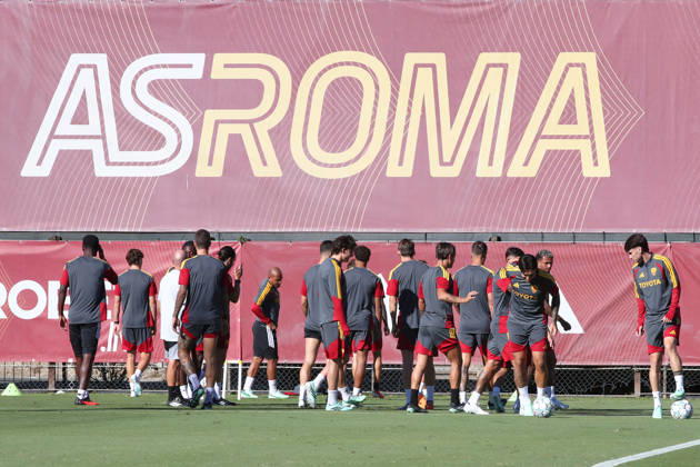SOCCER - UEFA Champions League - AS Roma - press conference, PK, Pressekonferenz Photo by IPA ABACAPRESS.COM89637384 - October 13, 2026 Champions League: Gasperini and Malen Press Conference Training Sessions In the photo: Drills (Photo by Gino Mancini) Roma Italy  Copyright: xIPAxSport ABACAx