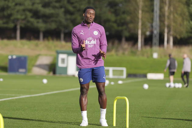 Manchester City Training, Champions League Marc Guéhi of Manchester City jokes with team mates as he warms up during the training session ahead of UEFA Champions League matchday 2 vs Paris Saint-Germain, Manchester City at Joie Stadium, Etihad Campus, Manchester, England on 13 October 2026 Credit: Steve Flynn Every Second Media Editorial use only. All images are copyright Every Second Media Limited. No images may be reproduced without prior permission. Copyright: xIMAGO EveryxSecondxMediax ESM-2218-0121 StevexFlynnx xEveryxSecondxMediax
