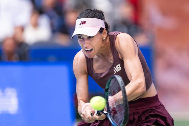 October 13, 2026, Wuhan, Hubei, China: Sorana Cirstea of Romania seen in action with Hanyu Guo of China (Not in view) during the Wuhan Open final match at the Optics Valley International Tennis Center. Hanyu Guo defeated Sorana Cirstea with a score of 1-6, 7-6, 7-5. 2026 WTA, Tennis Damen Wuhan Open In Wuhan, China- 13 Oct 2026  - ZUMAs197 20261013_aaa_s197_097 Copyright: xRenxYongx