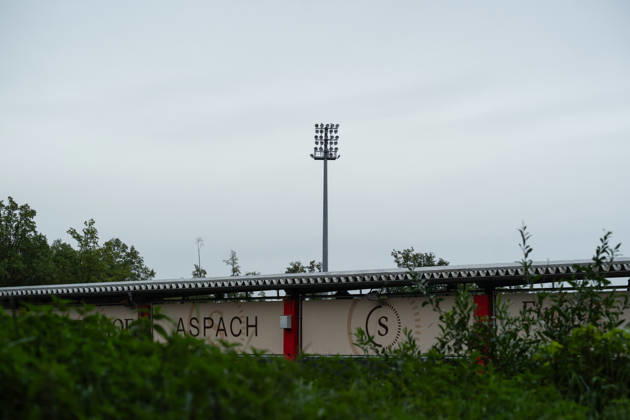 13.10.2026, xjyhynx, Fussball 3. Liga, VfB Stuttgart U23 - TSG Hoffenheim II, v.l. WIRmachenDRUCK Arena in Großaspach von außen Aspach