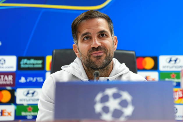 press conference, PK, Pressekonferenz Champions League Como 1907 2026 2027 Rotterdam - Coach Cesc Fabregas of Como 1907 talks during a press conference before the Champions League match against Feyenoord Rotterdam. The press conference is set at Stadion Feijenoord on 13 October 2026 in Rotterdam, Netherlands. (Hero Images Yannick Verhoeven) Copyright: xYannickxVerhoevenx