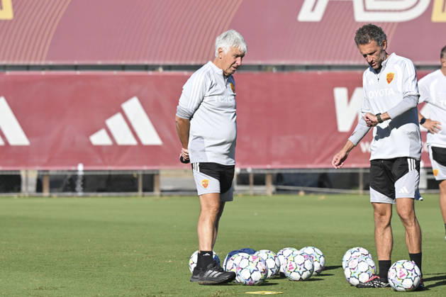 IPA89639270 - Gian Piero Gasperini, head coach of AS Roma, during the UEFA Champions League soccer match between AS Roma and Real Madrid, at a press conference, PK, Pressekonferenz and training session at the Trigoria Training Center on October 13, 2026, in Rome, Italy. During the AS Roma press conference for the UEFA Champions League soccer match in Rome, Italy, on October 13, 2026 Copyright: xRobertoxRamaccia IPAxSportx xx IPA89639270 IPA89639270