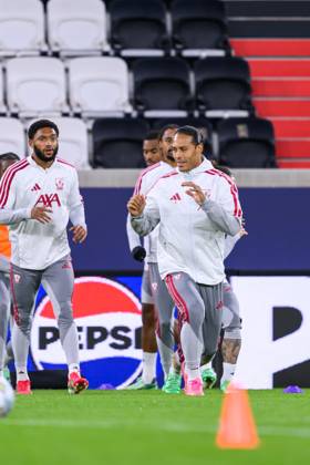 SOCCER - UEFA CL, LASK vs Liverpool LINZ,AUSTRIA,13.OCT.26 - SOCCER - UEFA Champions League, Linzer ASK vs Liverpool FC, preview, training Liverpool. Image shows Virgil van Dijk (Liverpool).  GEPAxpictures xChristianxMoser