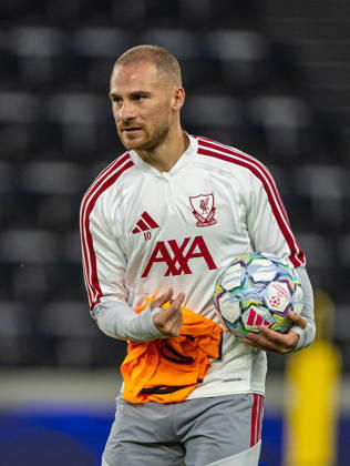Football - UEFA Champions League - LASK v Liverpool FC - MD-1 LINZ, AUSTRIA - Tuesday, October 13, 2026: Liverpool s Alexis Mac Allister during a training session ahead of the UEFA Champions League 2026 27 League Phase MD2 match between LASK and Liverpool FC at the Oberösterreich Arena. (Photo by David Rawcliffe Propaganda) LINZ Oberösterreich Arena UPPER AUSTRIA AUSTRIA  Copyright: xDavidxRawcliffex P2026-10-13-LASK_Liverpool_MD-1_Training-40
